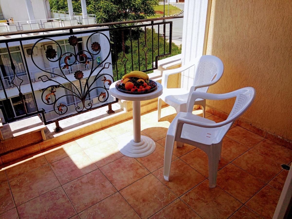 Private Apartament Sea View Sveti Vlas Apartment Exterior photo