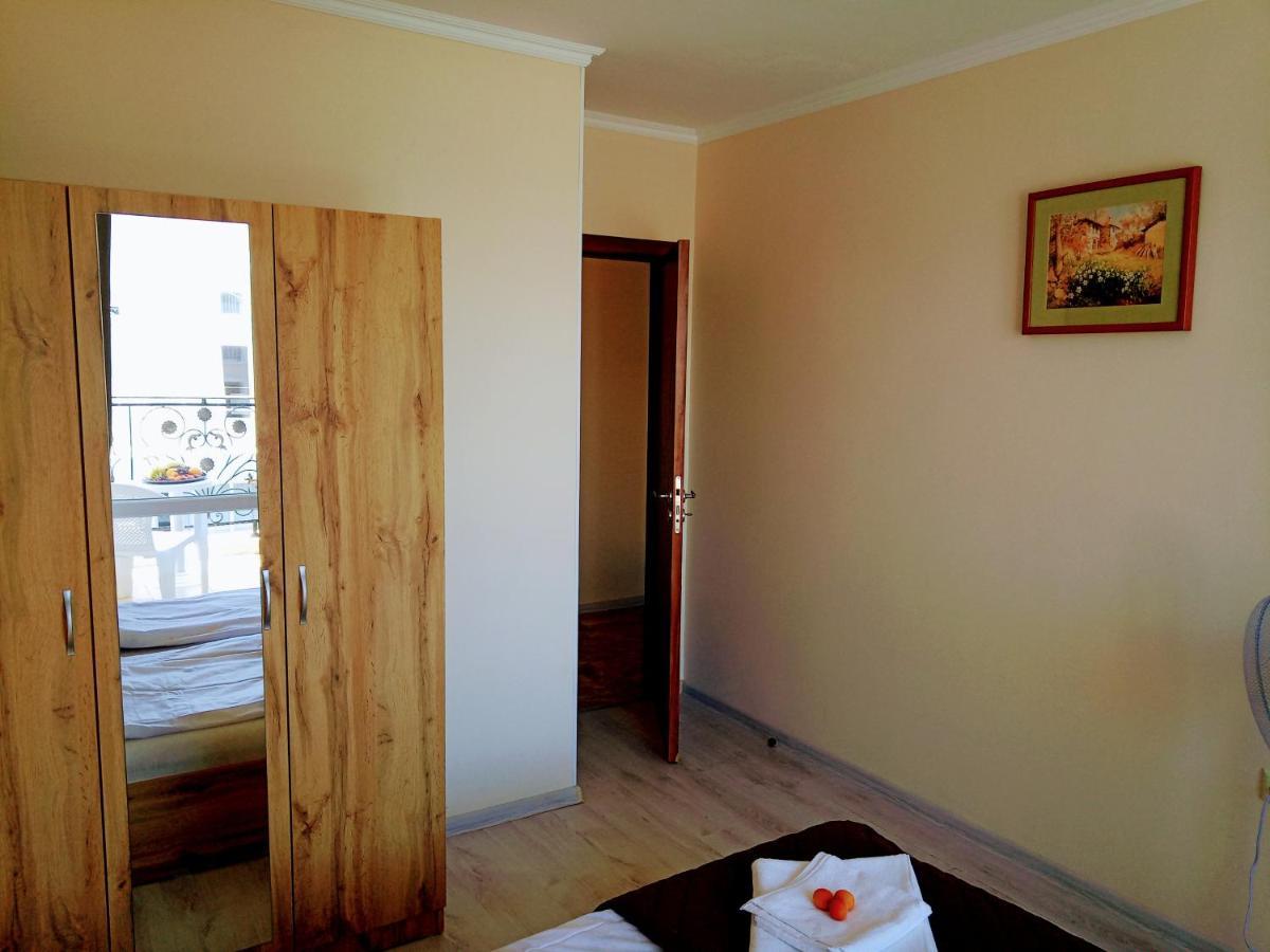 Private Apartament Sea View Sveti Vlas Apartment Exterior photo